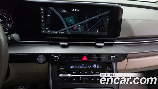 Kia Canival 2022 — photo 13
