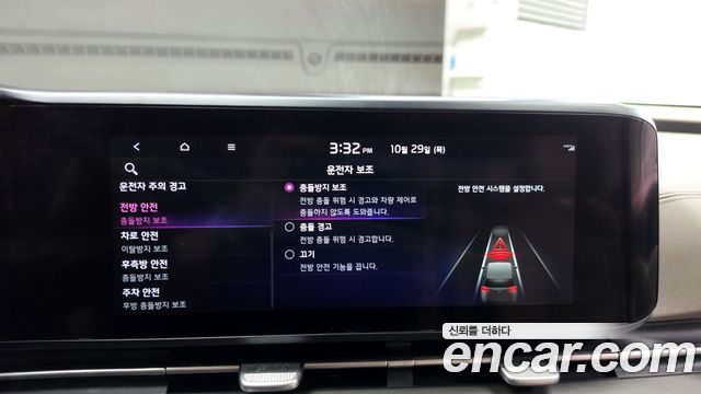Kia Canival 2022 — photo 15