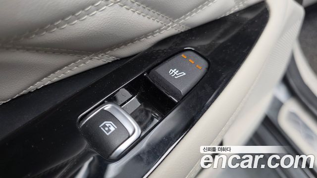 Kia K8 2022 — photo 24