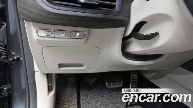 Kia K8 2022 — photo 30