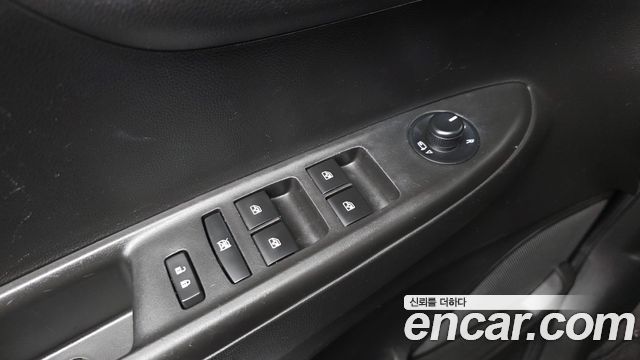 Chevrolet Korea Spark 2016 — photo 30