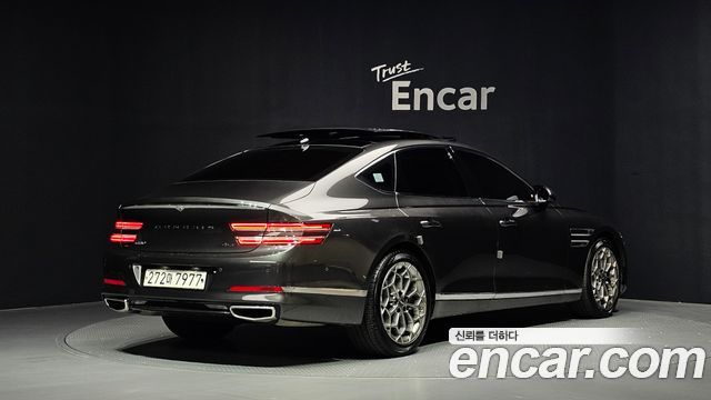 Genesis G80 2022 — photo 2