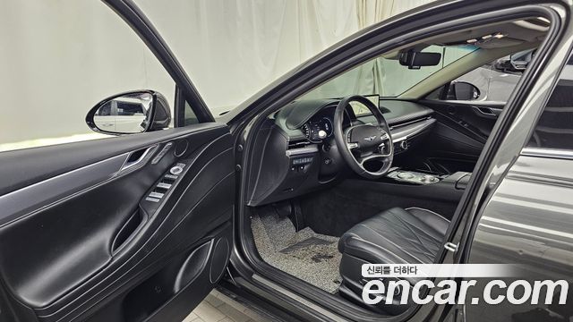 Genesis G80 2022 — photo 10