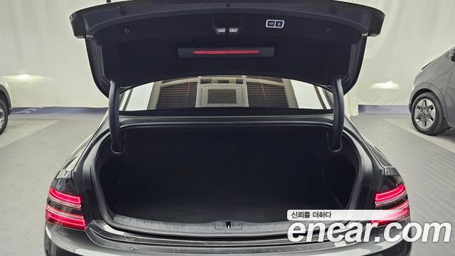 Genesis G80 2022 — photo 20