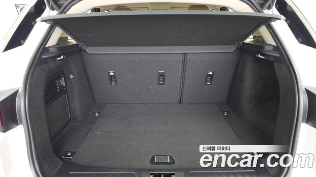 Land Rover Range Rover Evoque 2018 — photo 26