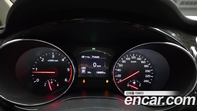 Kia Canival 2019 — photo 11