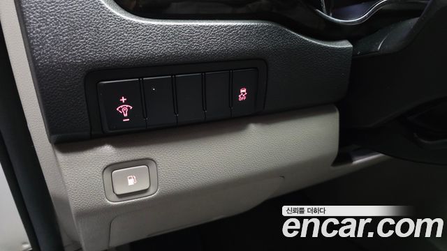 Kia Canival 2019 — photo 27