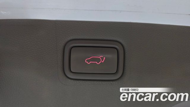 Kia Canival 2019 — photo 31