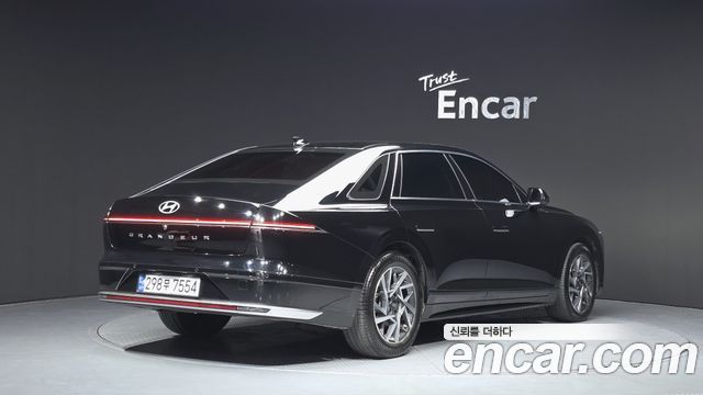 Hyundai Grandeur 2023 — photo 2