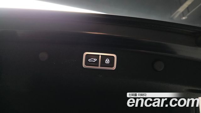 Hyundai Grandeur 2023 — photo 24