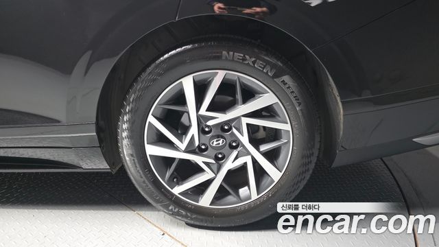 Hyundai Grandeur 2023 — photo 7