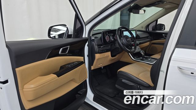 Kia Canival 2023 — photo 13