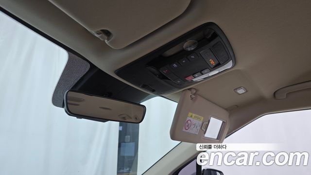 Kia Canival 2023 — photo 23