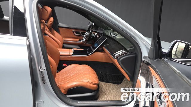 Mercedes-Benz S-Class 2021 — photo 17