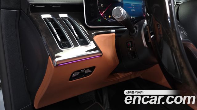 Mercedes-Benz S-Class 2021 — photo 29
