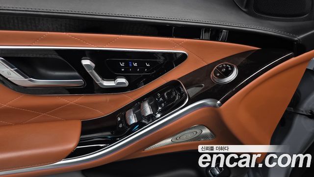 Mercedes-Benz S-Class 2021 — photo 31