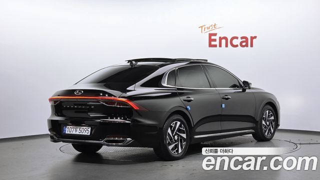 Hyundai Grandeur 2023 — photo 2