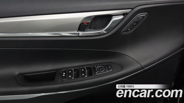 Hyundai Grandeur 2023 — photo 16