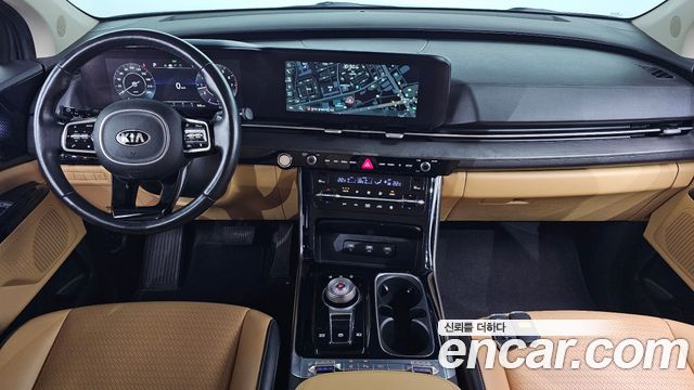 Kia Canival 2021 — photo 10