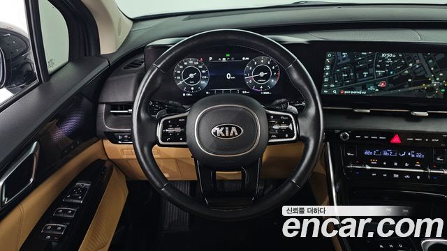 Kia Canival 2021 — photo 19