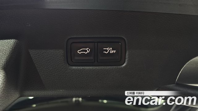 Kia Canival 2021 — photo 27