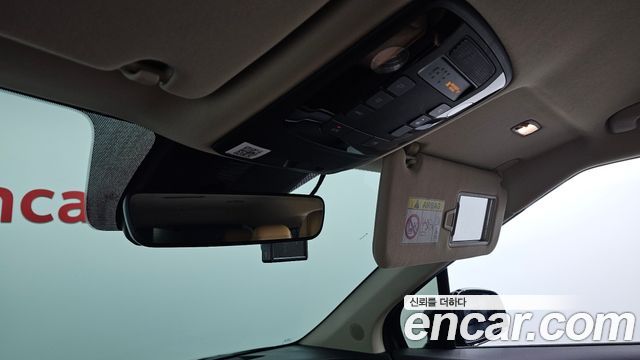 Kia Canival 2021 — photo 30