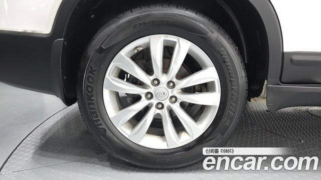 Kia Sorento 2011 — photo 5