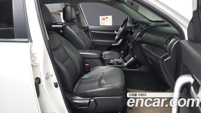 Kia Sorento 2011 — photo 11