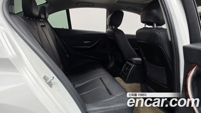 BMW 3-Series 2014 — photo 12