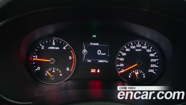 Kia Sportage 2016 — photo 11