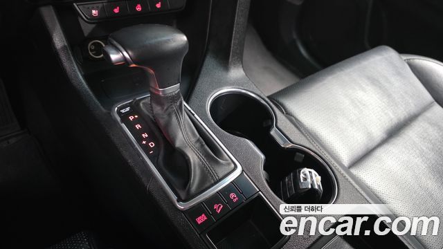 Kia Sportage 2016 — photo 12