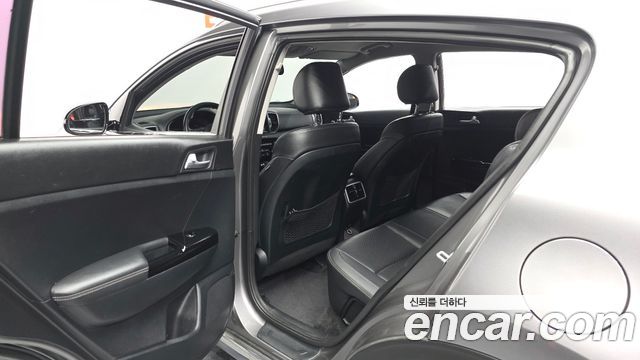 Kia Sportage 2016 — photo 17