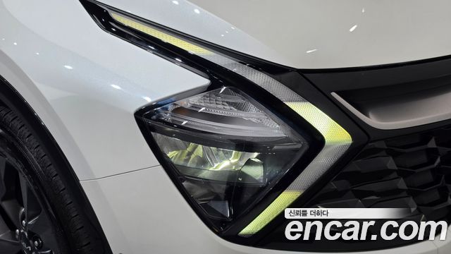 Kia Sportage 2022 — photo 8