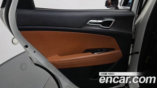 Kia Sportage 2022 — photo 15