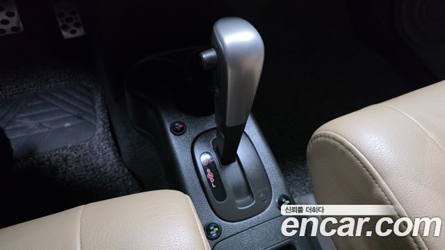 Nissan Cube 2012 — photo 12