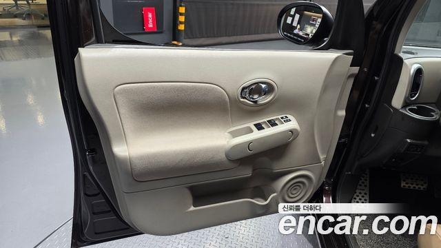 Nissan Cube 2012 — photo 14