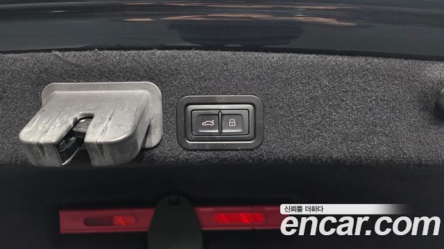 Audi A6 2016 — photo 32