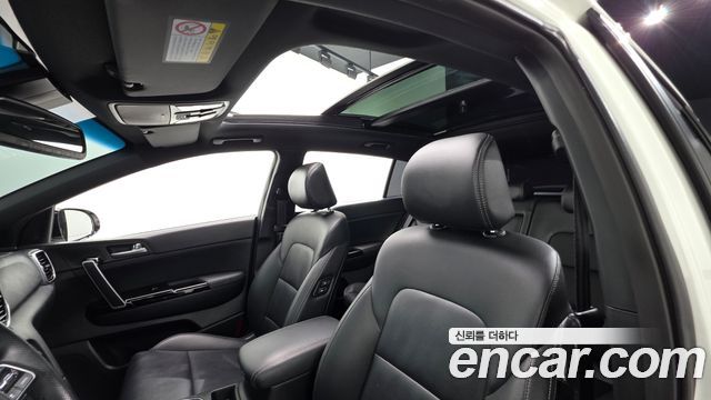 Kia Sportage 2019 — photo 17