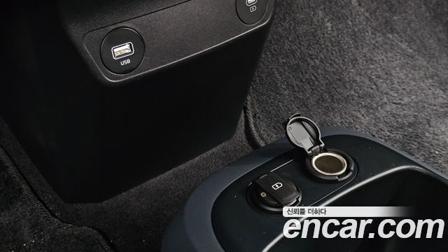 Kia EV6 2022 — photo 18