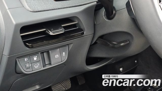 Kia EV6 2022 — photo 27