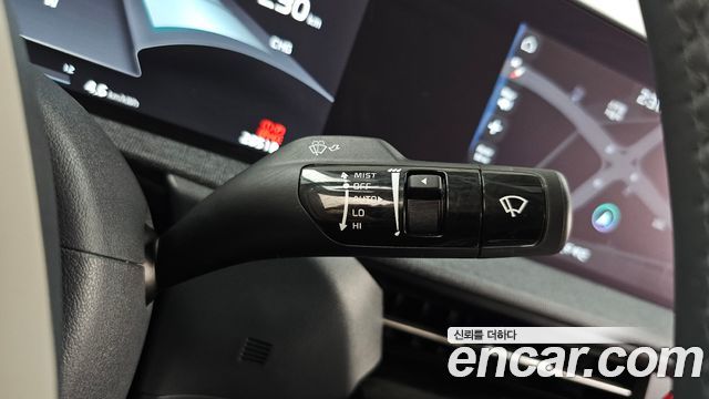 Kia EV6 2022 — photo 28