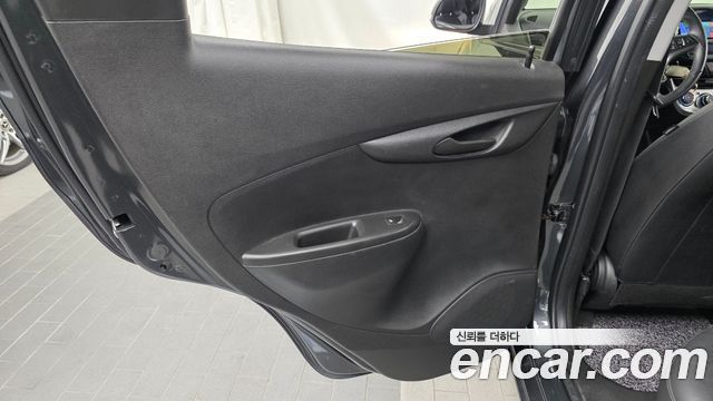 Chevrolet Korea Spark 2017 — photo 15