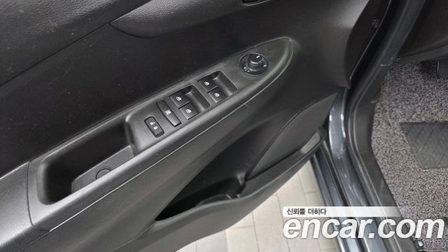Chevrolet Korea Spark 2017 — photo 28