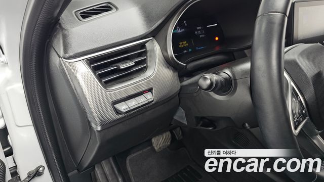 Renault Korea Arkana 2025 — photo 30