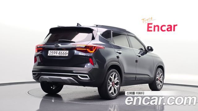 Kia Seltos 2020 — photo 2