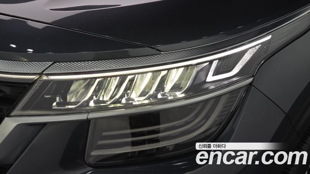 Kia Seltos 2020 — photo 8