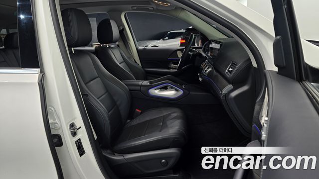 Mercedes-Benz GLE-Class 2024 — photo 10