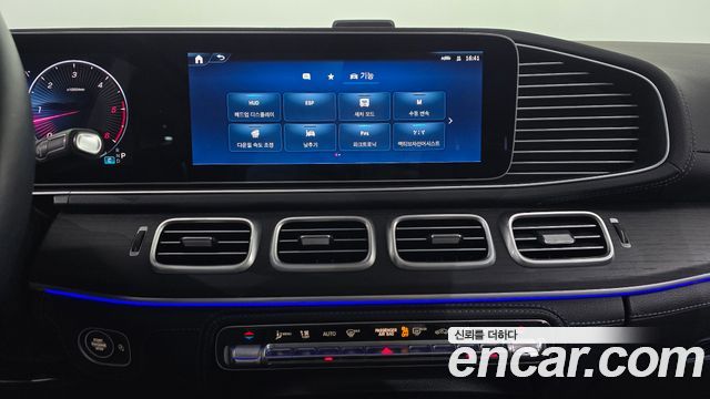 Mercedes-Benz GLE-Class 2024 — photo 15