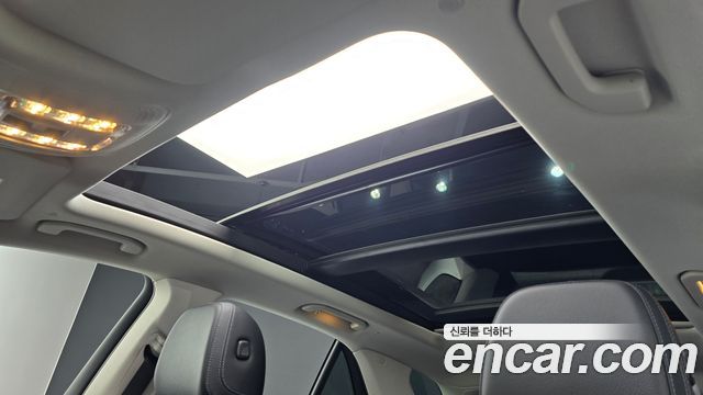 Mercedes-Benz GLE-Class 2024 — photo 19