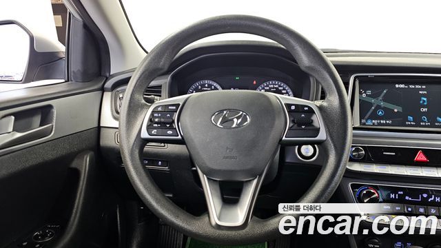 Hyundai Sonata 2020 — photo 13